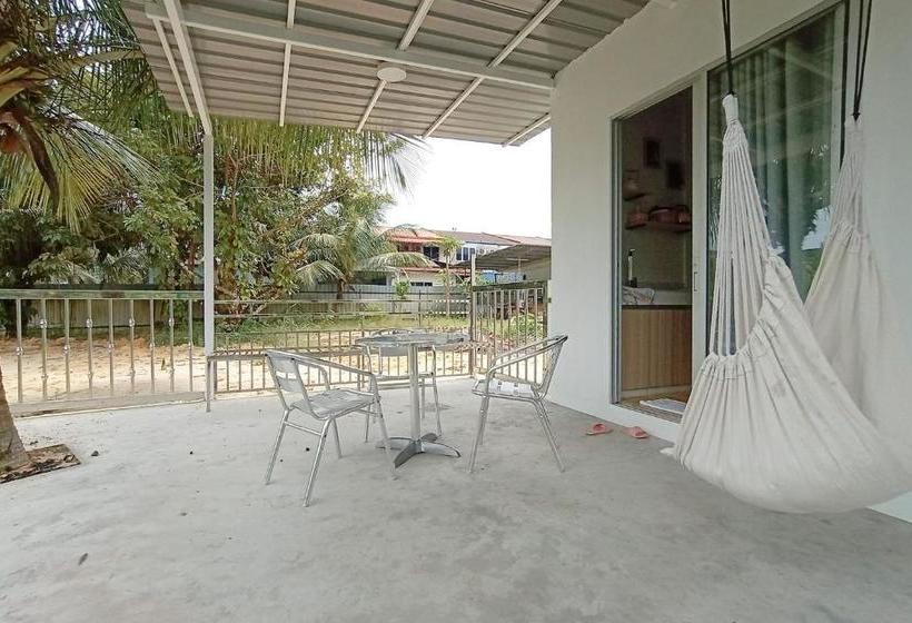 فندق Oyo 90188 Sibu Aeroplane Homestay2u