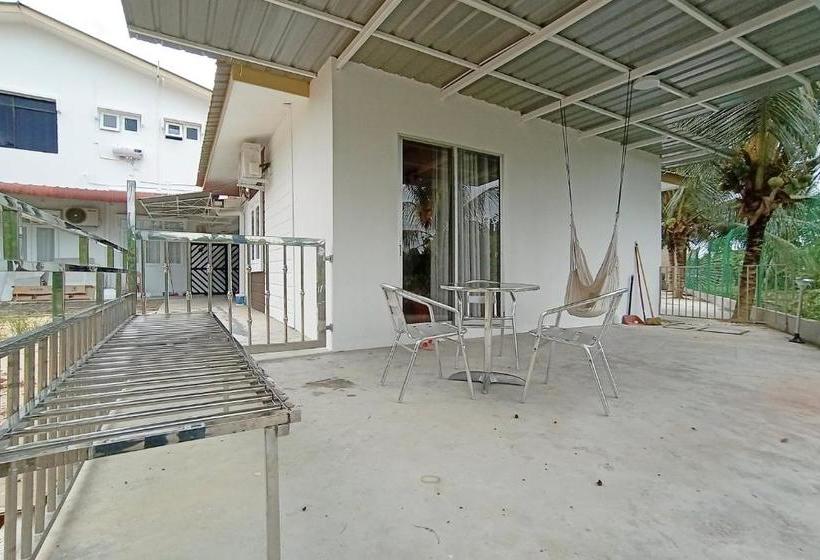 فندق Oyo 90188 Sibu Aeroplane Homestay2u