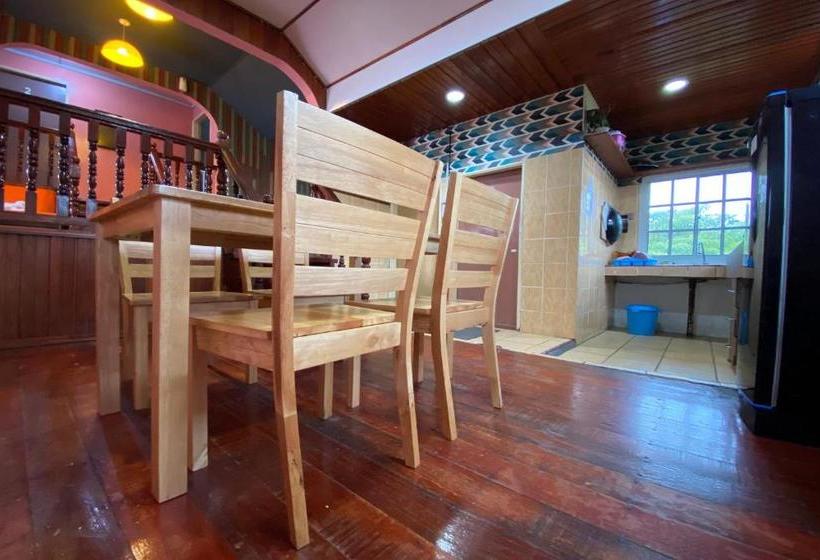 ホテル Oyo 90195 Anjung Rehat Jamsari