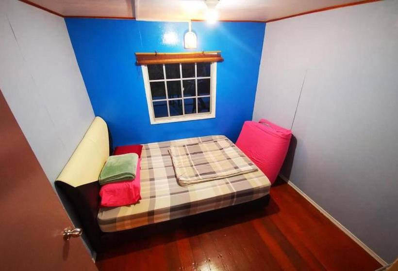 ホテル Oyo 90195 Anjung Rehat Jamsari