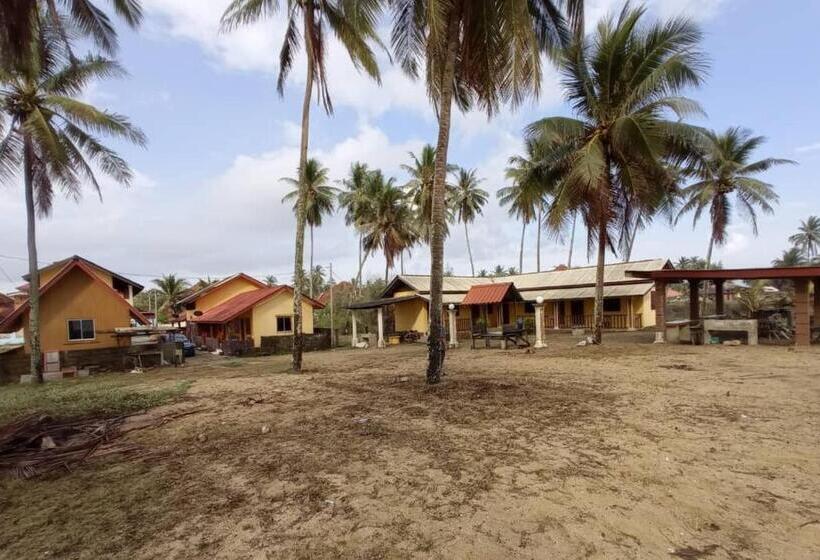 فندق Bayu Beach Chalet Pcb