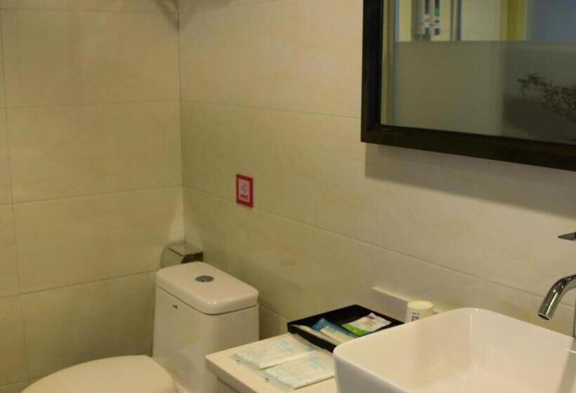 בית מלון כפרי Pai Hezhou Lingfeng Plaza