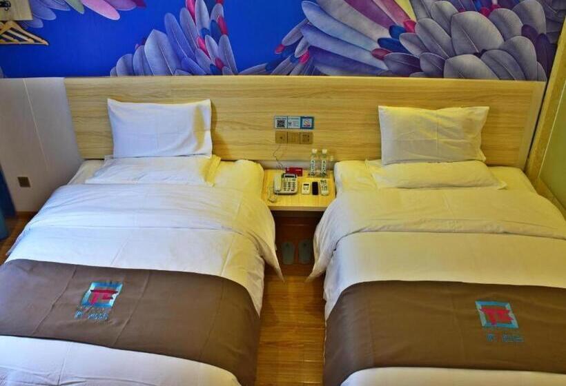 בית מלון כפרי Pai Hezhou Lingfeng Plaza