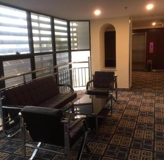 Pai Hotel Jining Wenshang Baoxiang Temple