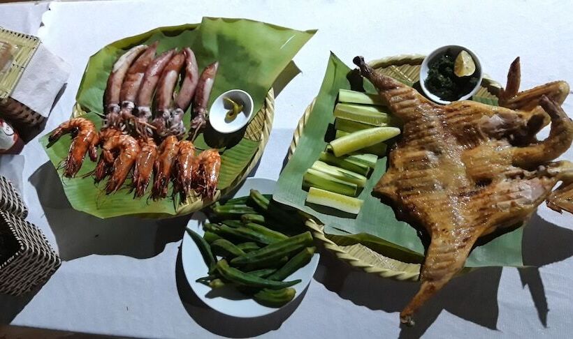 هتل Palafita Bungalow