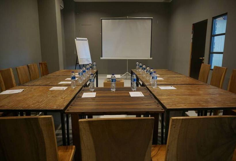 酒店 Pantes Simpang Lima Semarang