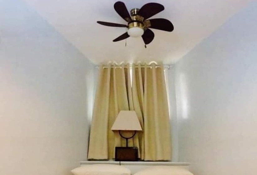 هتل Paras Beach Resort