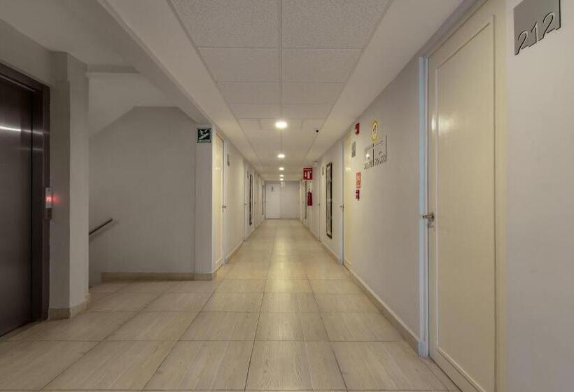 호텔 Plaza Regina Torreon