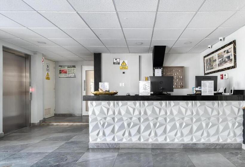 호텔 Plaza Regina Torreon