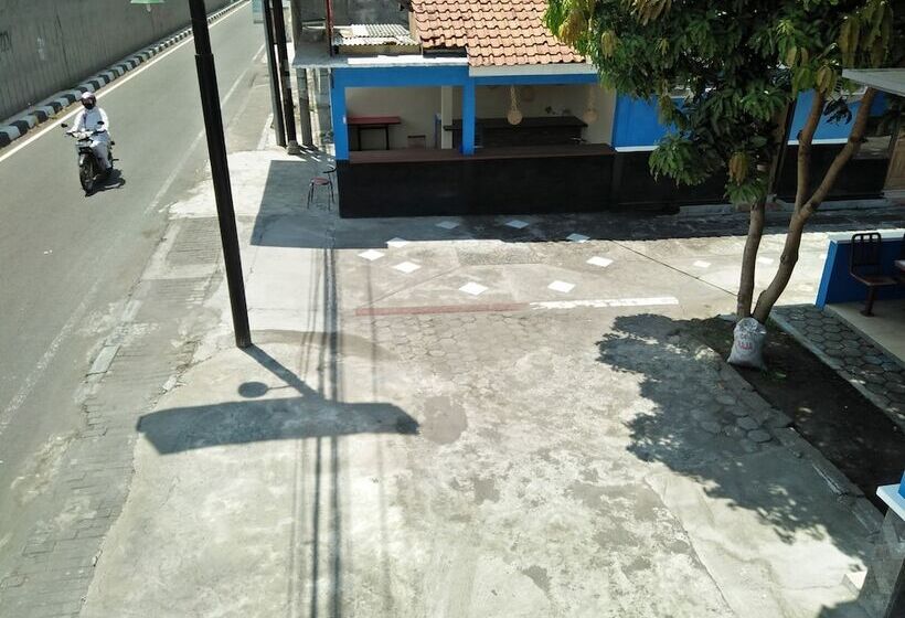 호텔 Puri Janti Guest House