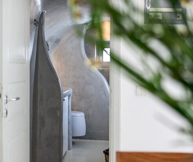 בית מלון כפרי Radiant Santorini