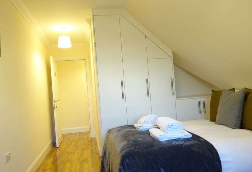 ホテル Rc Airport Rooms