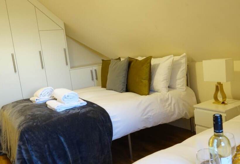 ホテル Rc Airport Rooms