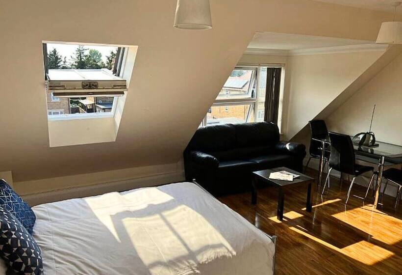 ホテル Rc Airport Rooms