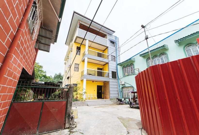 فندق Reddoorz @ D Maagma Street