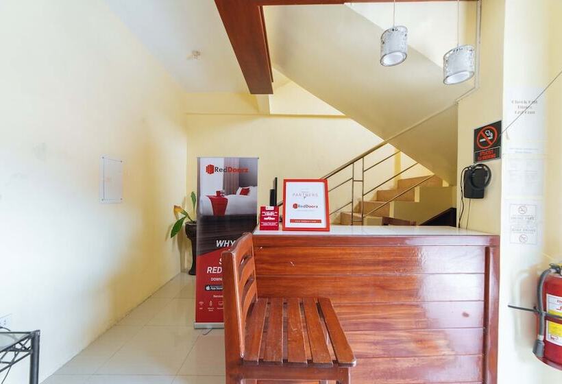 فندق Reddoorz @ D Maagma Street