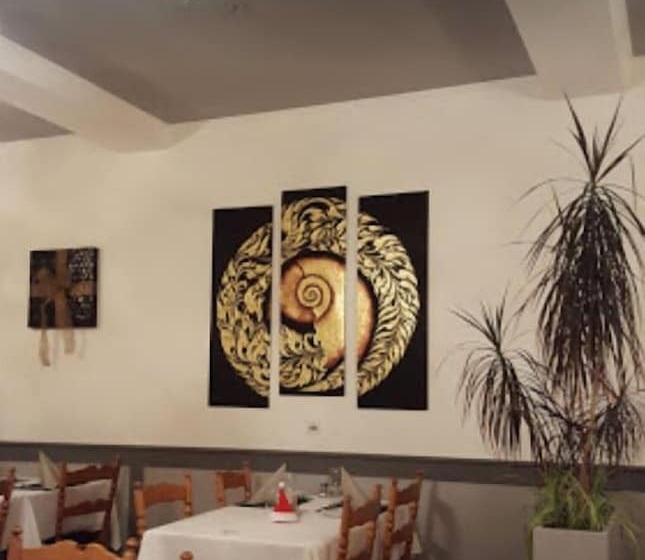 酒店 Restaurant Jura