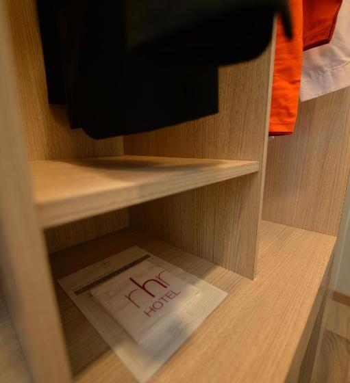 Rhr Hotel   Selayang