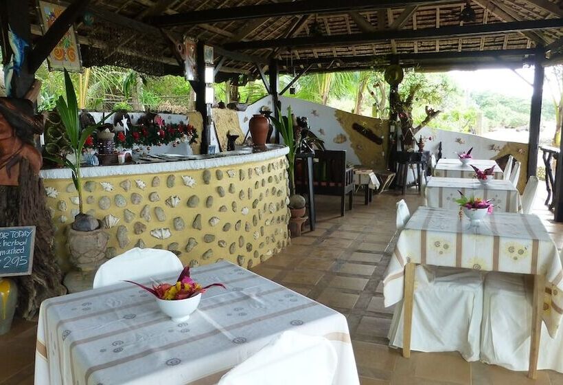 בית מלון כפרי Royal Cliff Resort