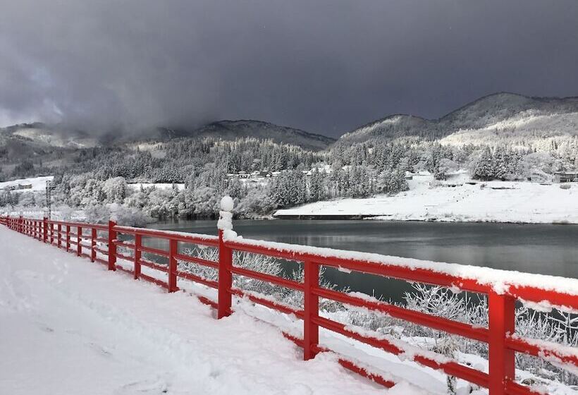 فندق Seiryu No Yado Kawachi