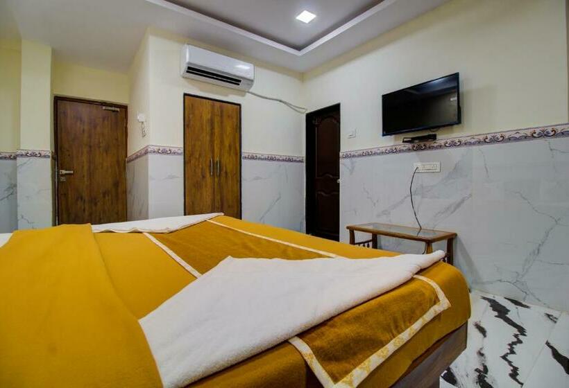 Hotel Treebo Trend  Sai Bansi Residency