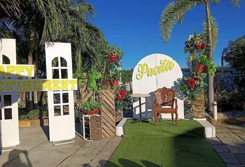 فندق Shorestop Resort Inn