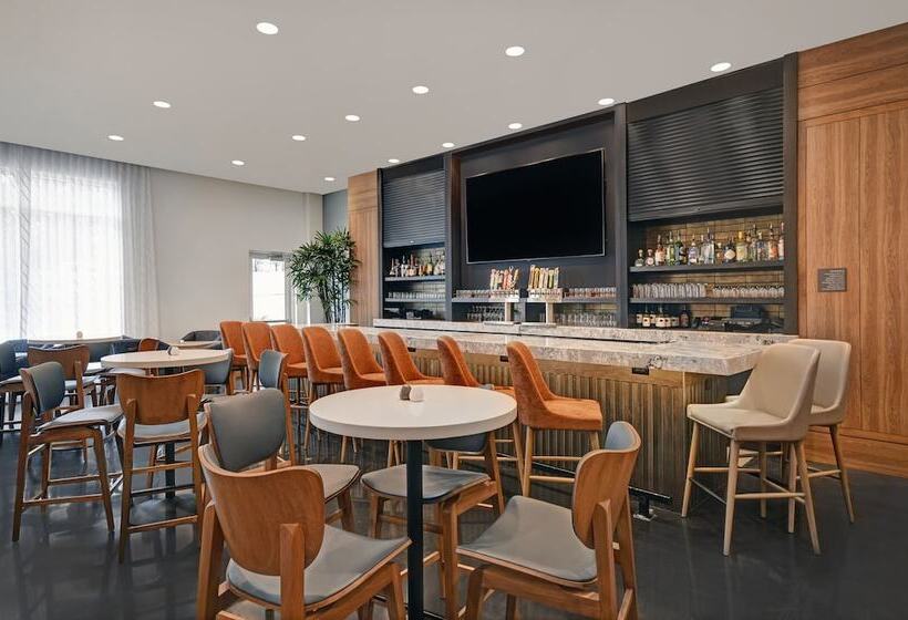 호텔 Staybridge Suites Houston Galleria Area By Ihg