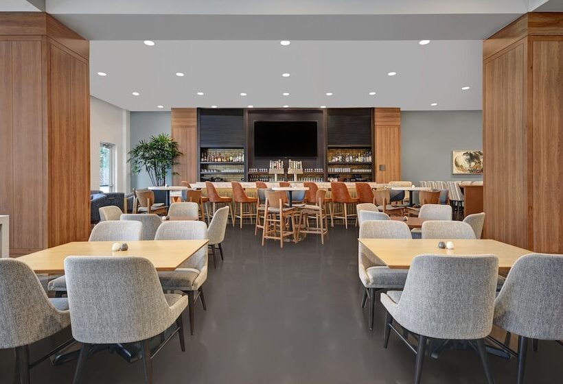 호텔 Staybridge Suites Houston Galleria Area By Ihg