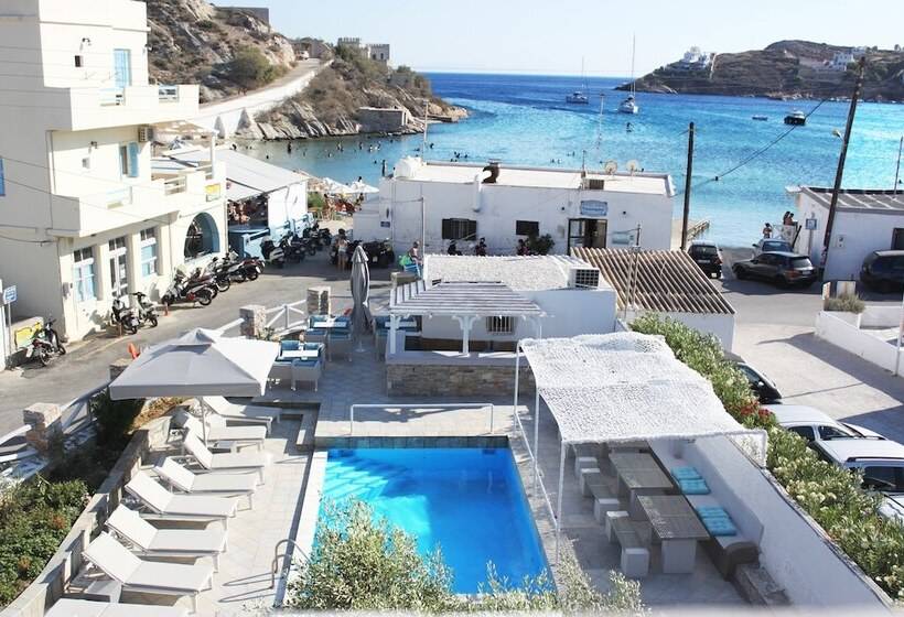 هتل Syros Holidays