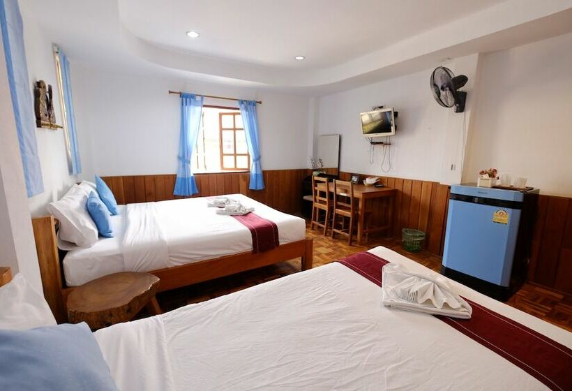 בית מלון כפרי The Good View Guesthouse