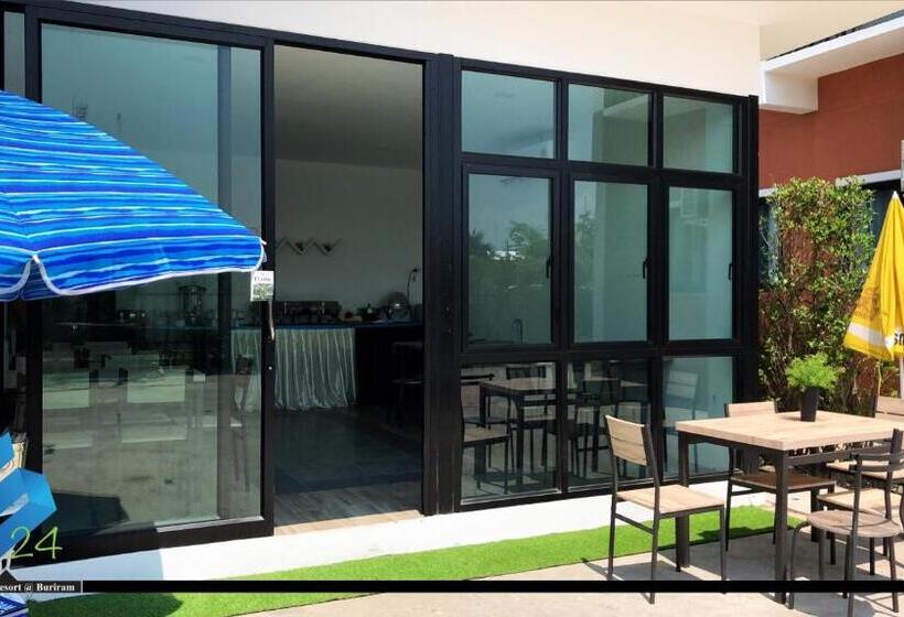 בית מלון כפרי The S24 Resort Buriram