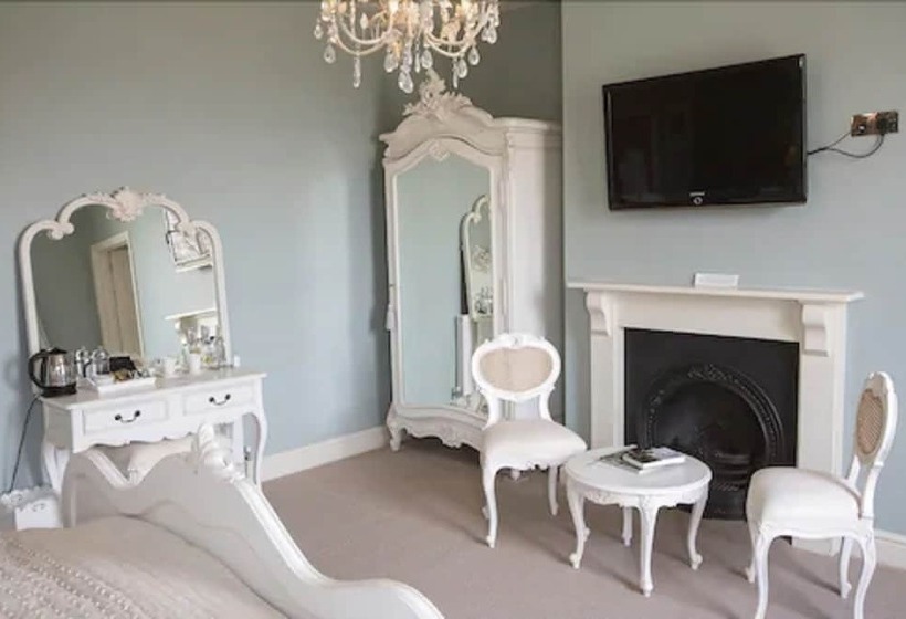 ホテル The Salwey Arms