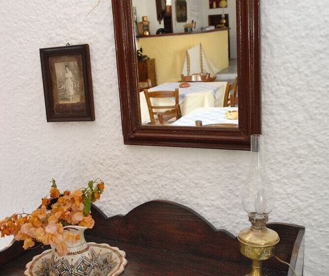 Отель Vagia Traditional