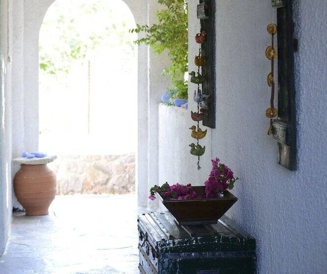 فندق Vagia Traditional