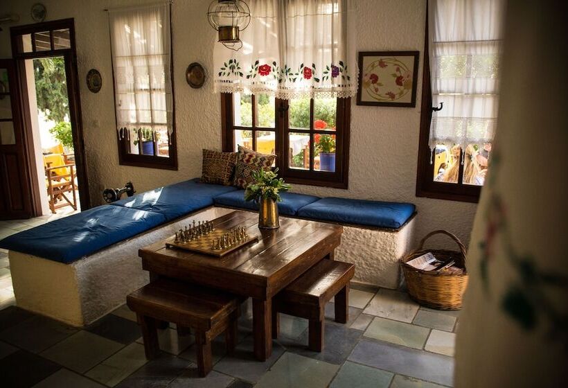 فندق Vagia Traditional