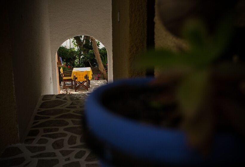 فندق Vagia Traditional