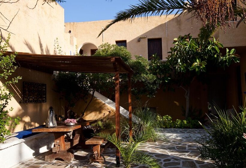 فندق Vagia Traditional