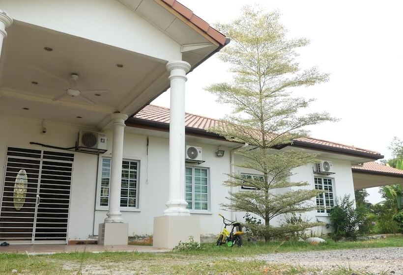 호텔 Villa Solihin