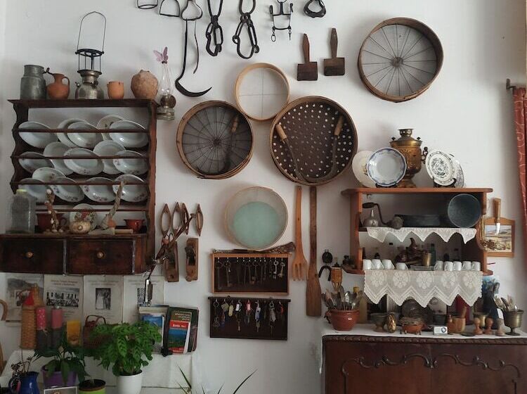 Отель Windy Place