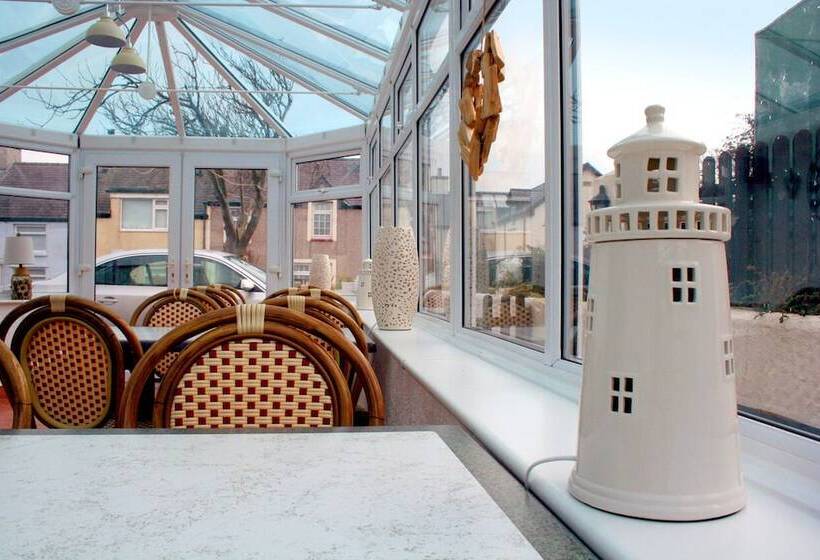 ホテル Woburn Hill