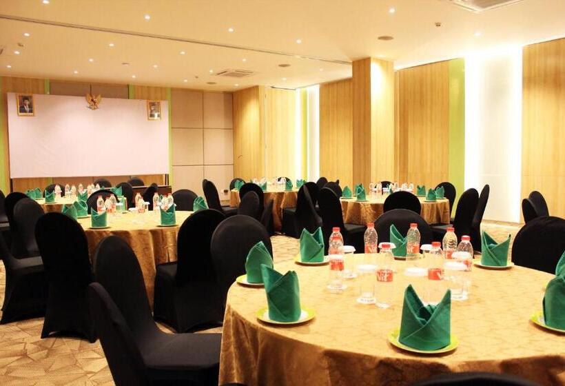 Zest Parang Raja Solo By Swiss Belhotel International