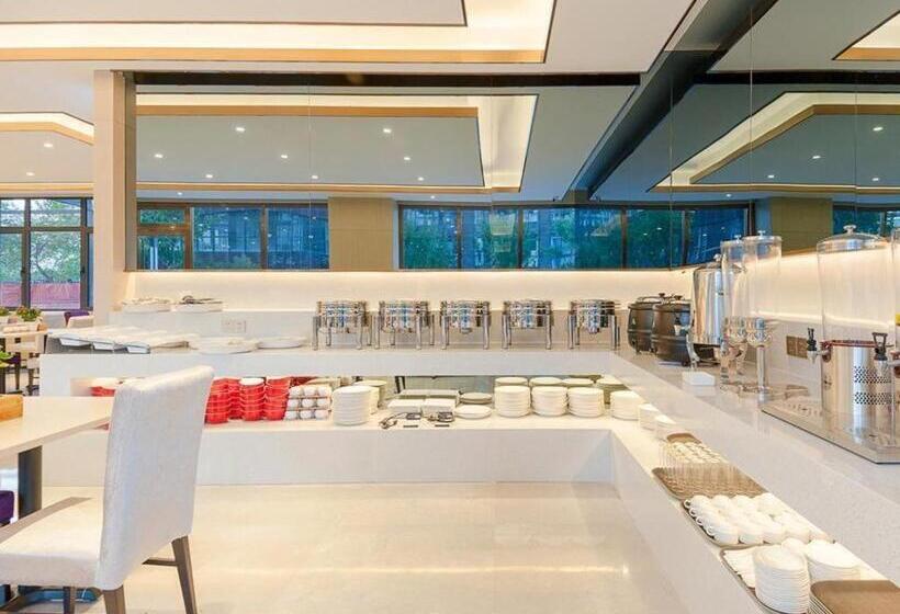 Lavande Hotel Beijing Fangshan Changyang Metro Station