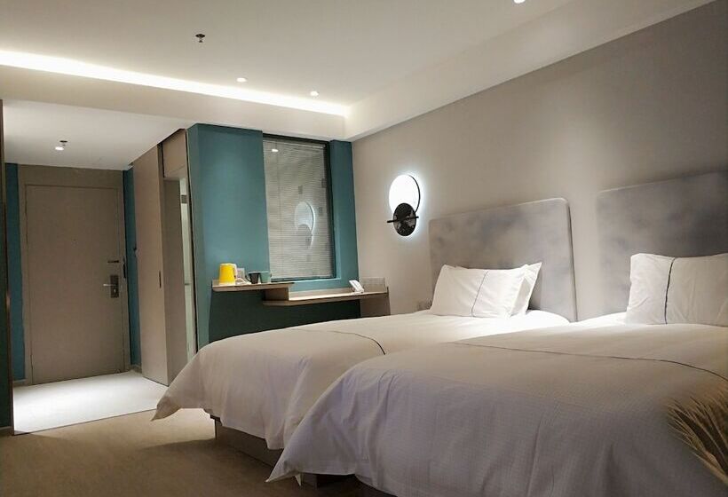 Отель Shigatse Tashilhunpo Temple Magnolia