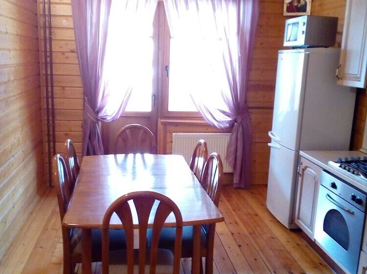 Mini Hotel Club Bon Ton