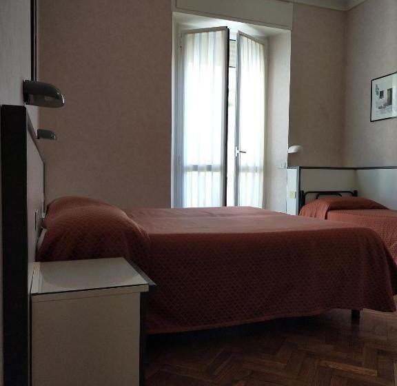 بنسيون Affittacamere Giannina