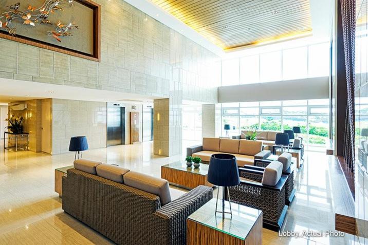 Smdc Tagaytay Taal Lake Condo Cook Netflix No Balcony