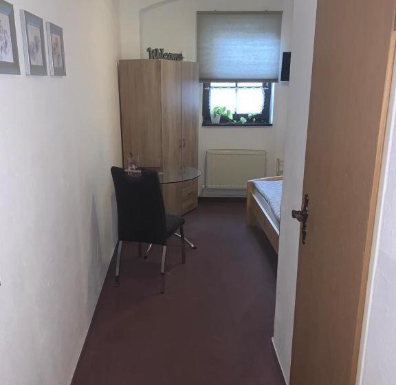 فندق صغير Am Neumarkt