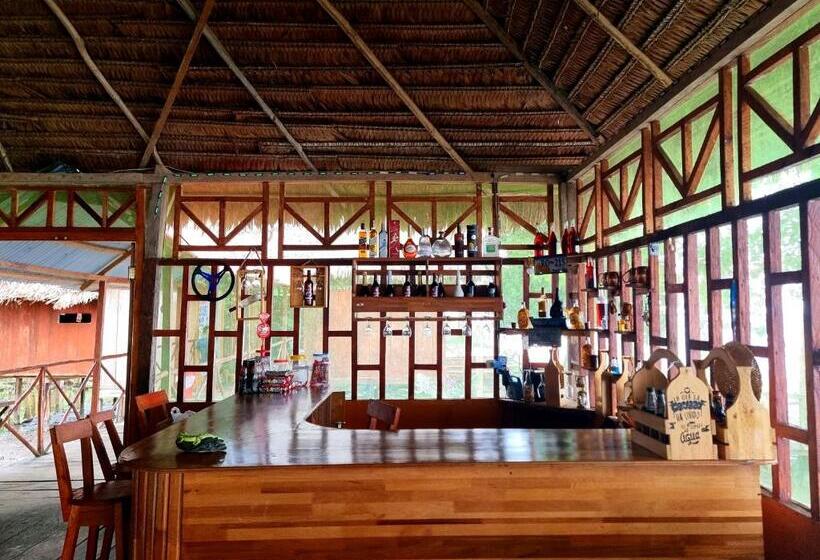 فندق صغير Milia Amazon Lodge