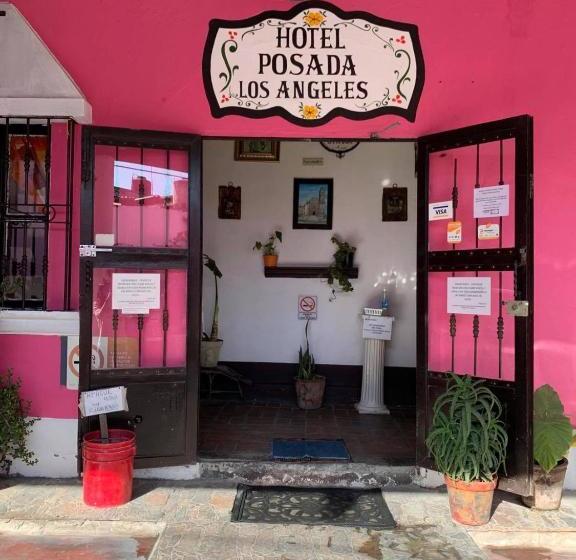 فندق صغير Posada Los ángeles