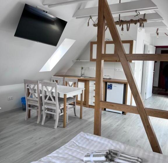 مبيت وإفطار Beck S Borveranda Palkonya